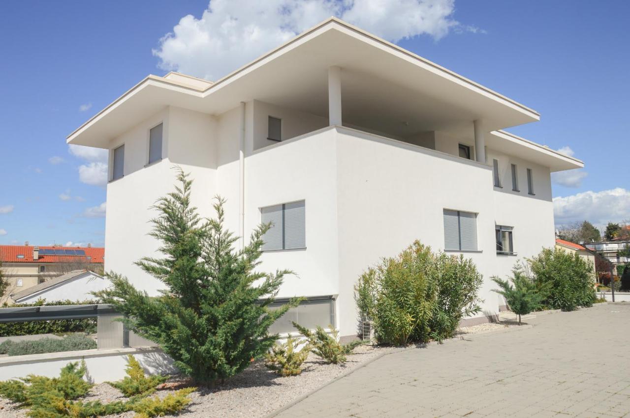 Rova Apartment Malinska Dış mekan fotoğraf
